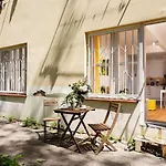 Prague Days - Cozy Apartment - Close To River